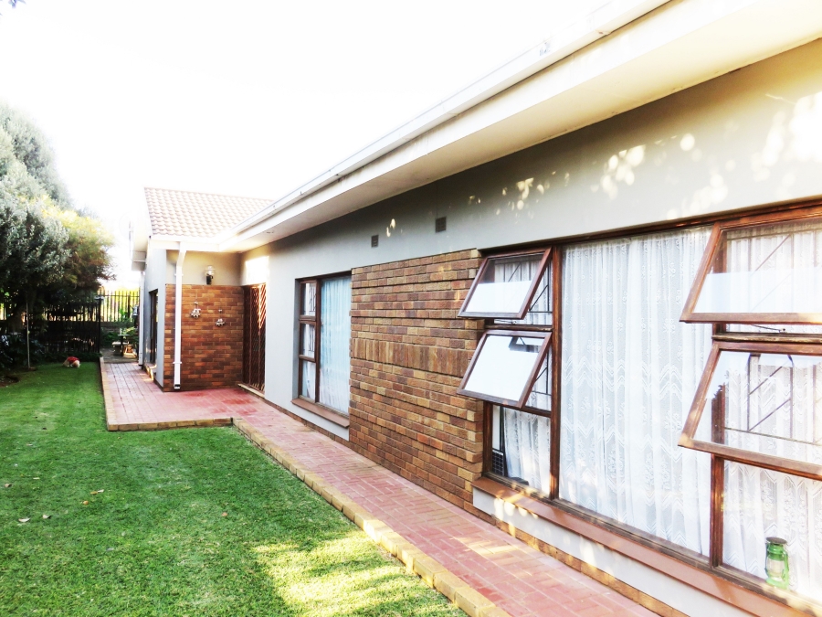 2 Bedroom Property for Sale in Deneysville Free State